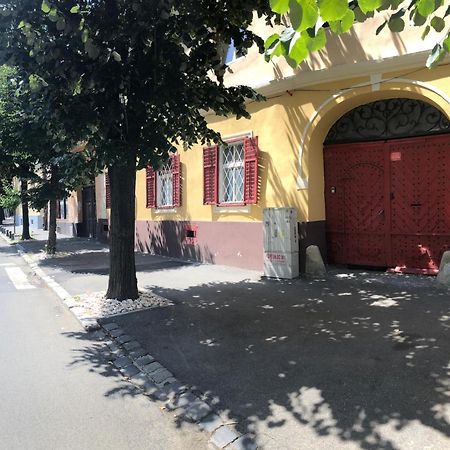 Studio Summer Lejlighed Sibiu Eksteriør billede